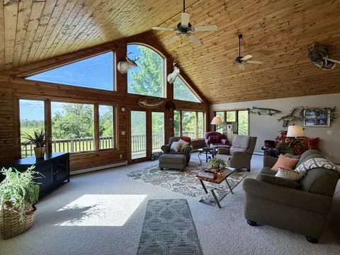 1501 Hackmatack Rd, Cheboygan, MI 49721 photo 5