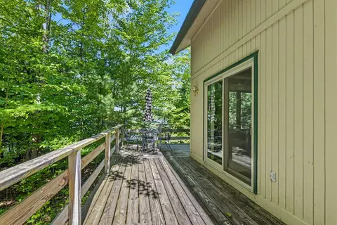 Exterior - 1070 S Silver Pl, Indian River, MI 49749 photo 5 of 7