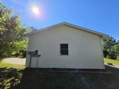 Exterior - 1025 Robin Hood Dr, Fairview, MI 48621 photo 19 of 28