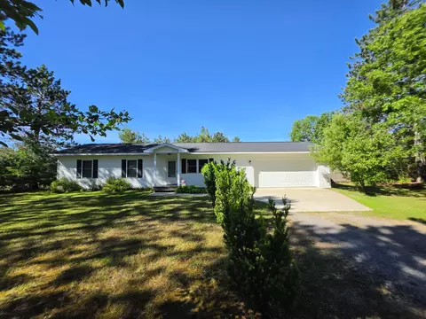 Exterior - 1025 Robin Hood Dr, Fairview, MI 48621 photo 25 of 28