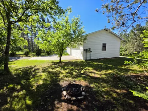 Exterior - 1025 Robin Hood Dr, Fairview, MI 48621 photo 21 of 28