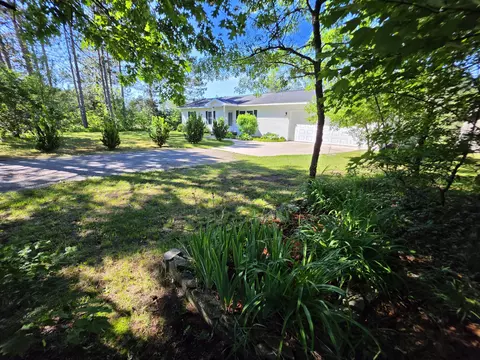 Exterior - 1025 Robin Hood Dr, Fairview, MI 48621 photo 23 of 28