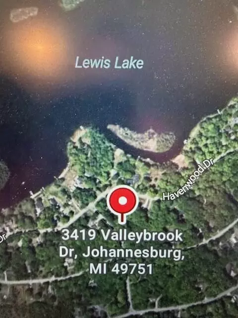 3419 Valleybrook Dr, Johannesburg, MI 49751