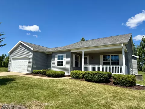 3354 Glen Meadows Dr, Gaylord, MI 49735