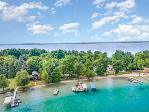 View/Area - 23 Treasure Is, Roscommon, MI 48653 photo 1 of 3