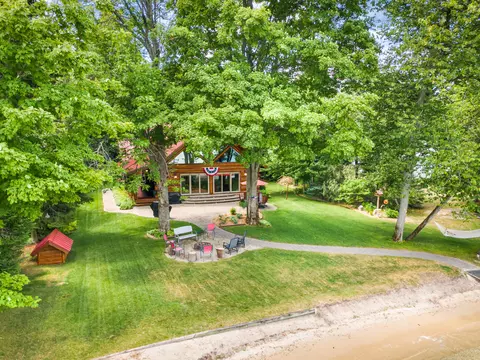 Exterior - 23 Treasure Is, Roscommon, MI 48653 photo 3 of 3