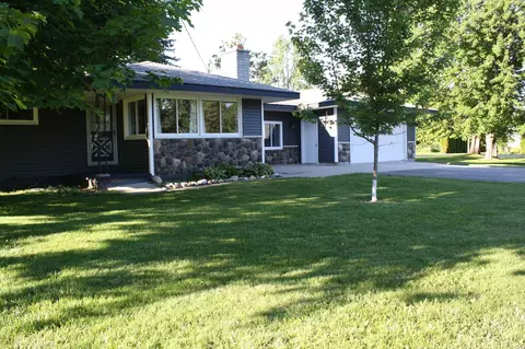 1212 Elden Dr, Alpena, MI 49707