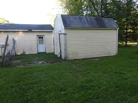 4075 N Markey Rd, Roscommon, MI 48653 photo 8