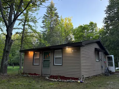 19340 Us 23 S, Presque Isle, MI 49777