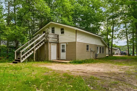11368 Manning Dr, Frederic, MI 49733 photo 3