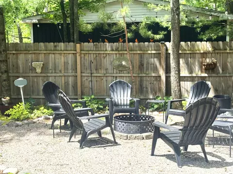 Exterior - 2885 Pine St, Lewiston, MI 49756 photo 5 of 7
