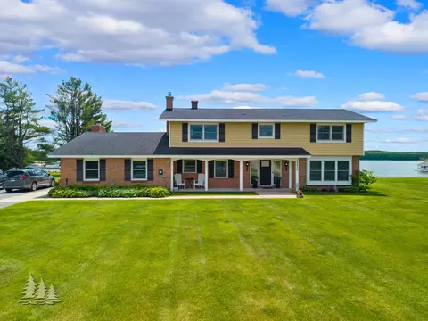 Exterior - 4635 Grant Dr, Lewiston, MI 49756 photo 17 of 18