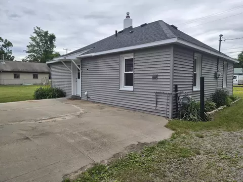 Other - 705 Plum St, Grayling, MI 49738 photo 2 of 27