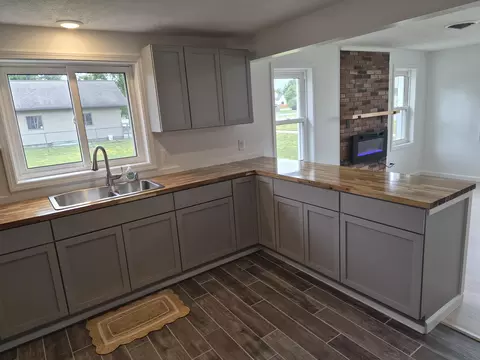 Kitchen - 705 Plum St, Grayling, MI 49738 photo 10 of 12
