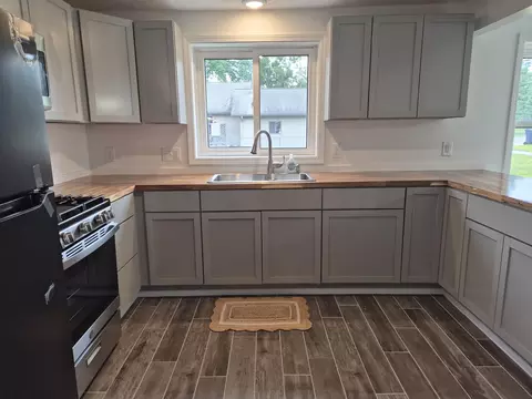 Kitchen - 705 Plum St, Grayling, MI 49738 photo 7 of 12