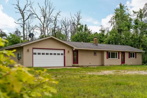 3719 Aarons Rd, Lewiston, MI 49756