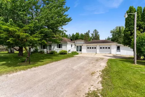 790 Indian Trail Rd, Cheboygan, MI 49721