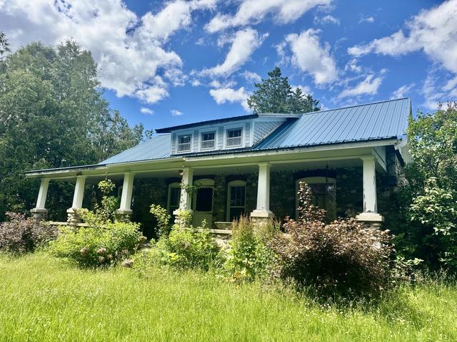 684 W M 72, Barton City, MI 48705