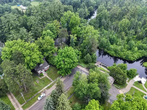 1009 Brooks St, Roscommon, MI 48653 photo 9