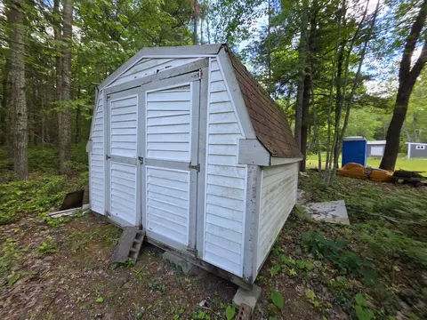 1301 Marsh Dr, Mio, MI 48647 photo 6