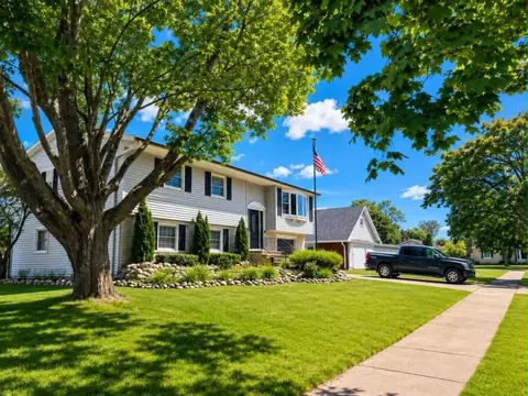 Exterior - 2170 S 2nd Ave, Alpena, MI 49707 photo 3 of 6