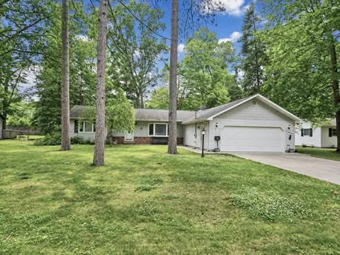 131 Seneca Trl, Prudenville, MI 48651