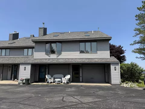 2515 Harrison Ave UNIT 101, Cheboygan, MI 49721