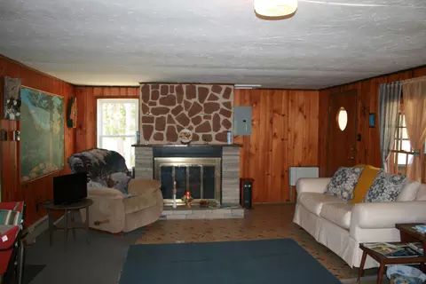 103 Norway Rd, Roscommon, MI 48653 photo 3