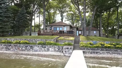 6090 Mount Maria Rd, Hubbard Lake, MI 49747