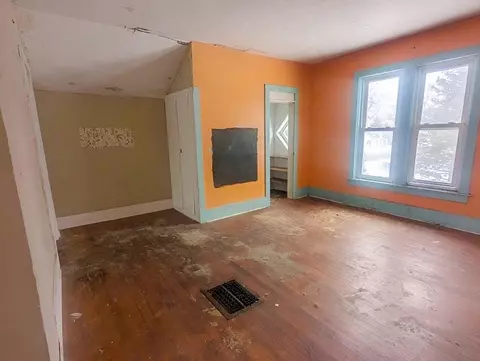 809 Maple St, Grayling, MI 49738 photo 2