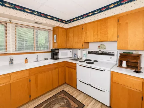 145 Clyde St, Roscommon, MI 48653 photo 7