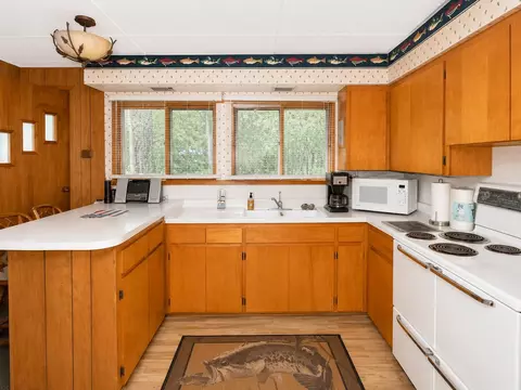 145 Clyde St, Roscommon, MI 48653 photo 5
