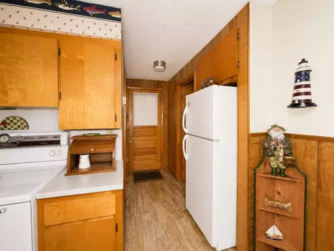 145 Clyde St, Roscommon, MI 48653 photo 11