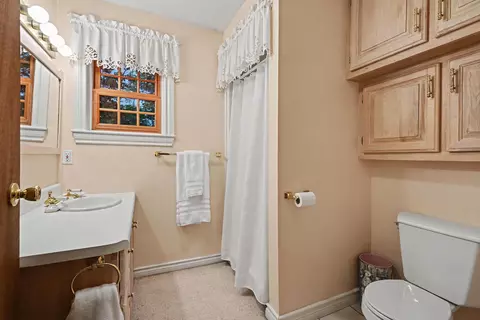 Bath - 11620 Goodfellow Dr, Frederic, MI 49733 photo 1 of 2