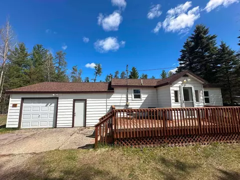 101 E Sunset Dr, Roscommon, MI 48653