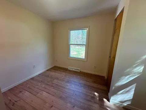 101 E Sunset Dr, Roscommon, MI 48653 photo 4