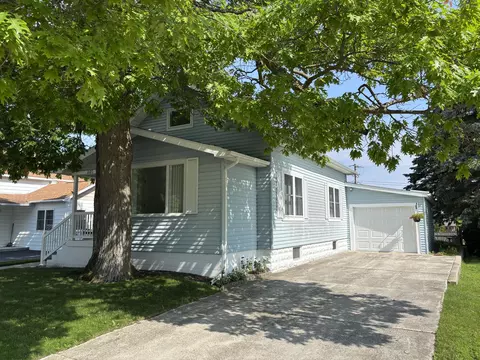 1080 Larke Ave, Rogers City, MI 49779