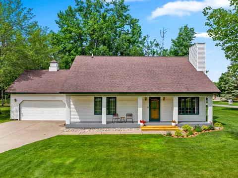6457 Foothills Trl, Gaylord, MI 49735
