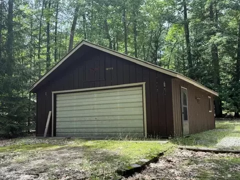 Other - 237 Quail Blvd, Roscommon, MI 48653 photo 1 of 2