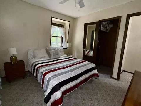 Bedroom - 237 Quail Blvd, Roscommon, MI 48653 photo 5 of 5