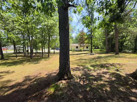 Exterior - 915 W 11th St, Mio, MI 48647 photo 2 of 15