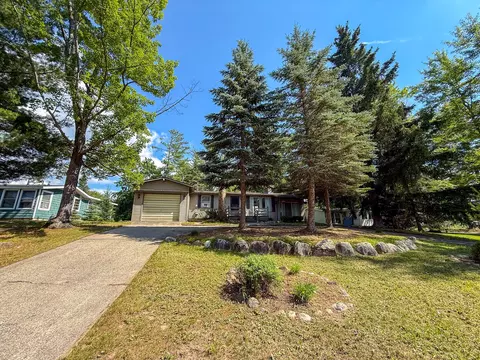 1868 Grouse Ln, Saint Helen, MI 48656