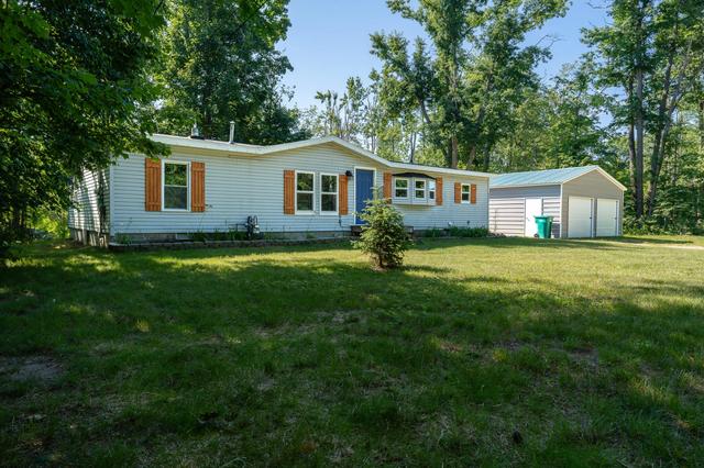 4473 Club House Trl, Gaylord, MI 49735