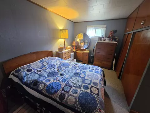 Bedroom - 145 E Cherry Creek Rd, Mio, MI 48647 photo 1 of 5