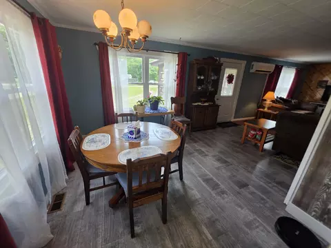Dining - 145 E Cherry Creek Rd, Mio, MI 48647 photo 2 of 3