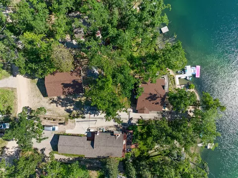 6389 Honey Ln, Johannesburg, MI 49751