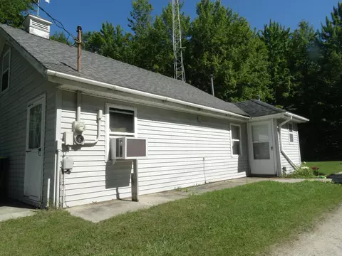 837 W Jose Rd, Twining, MI 48766 photo 3