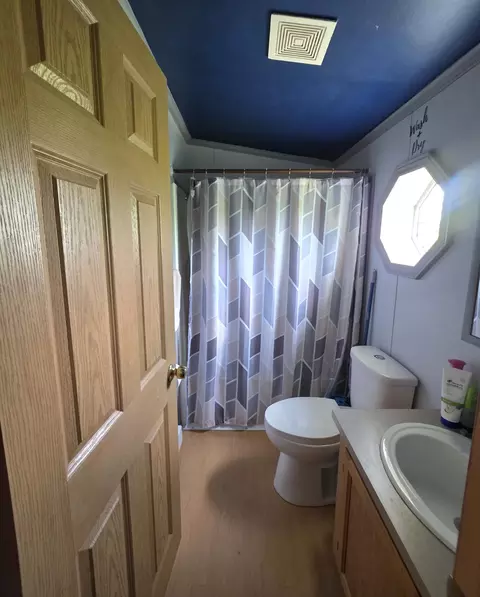 Bath - 2683 E Spruce Rd, Spruce, MI 48762 photo 4 of 4
