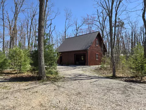 lot S Apt 30-32 Honey Ln, Johannesburg, MI 49751