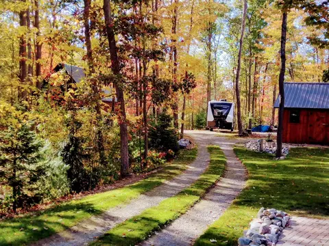 L #33 & 48 Honey Lane, Johannesburg, MI 49751